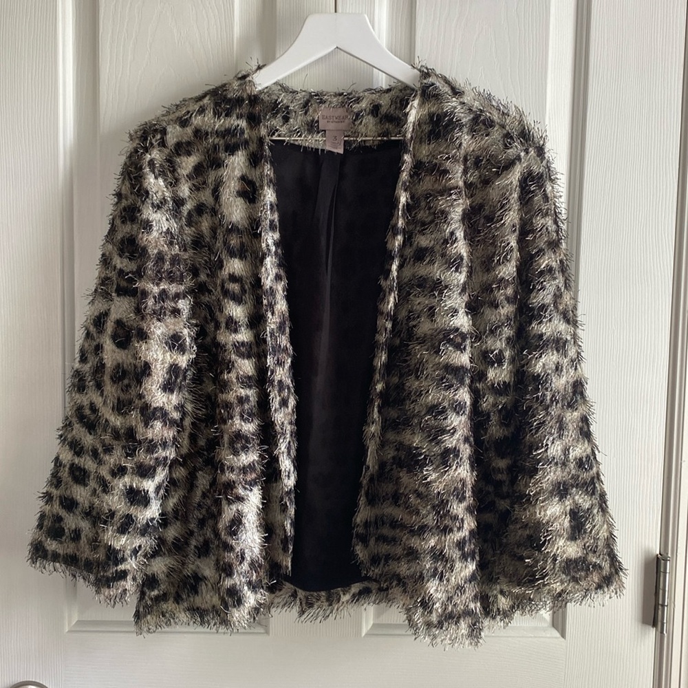 Chico’s Womens Lightweight Leopard Print Long Pile Fabric Jacket Size XL